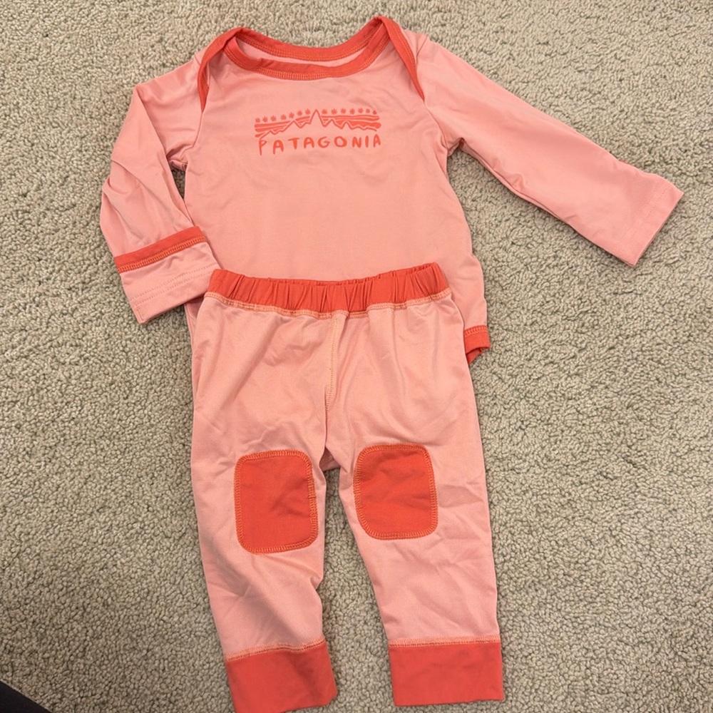 Patagonia two piece. VGUC so cute.
